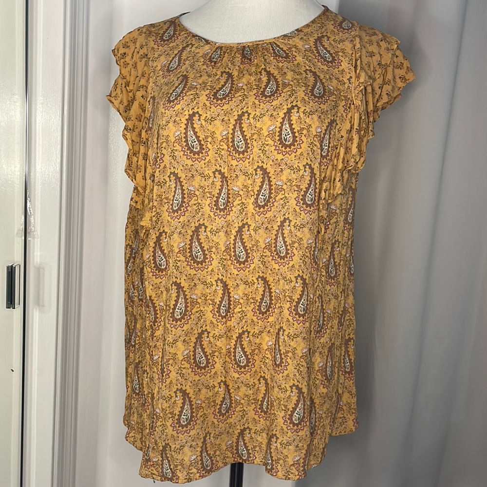 DR2 mustard paisley Size 1X blouse